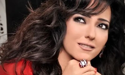 إصابة الفنانة أمل عرفة بفيروس كورونا